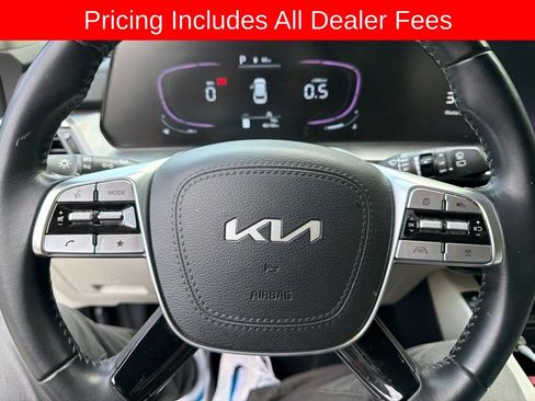 Certified 2024 Kia Telluride S w/ S Sunroof Package FWD image 9