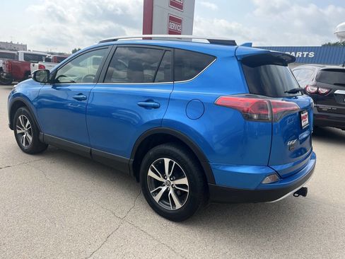 Used 2016 Toyota RAV4 XLE image 11