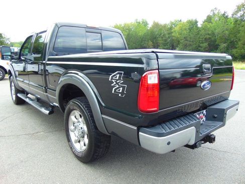 Used 2011 Ford F250 Lariat w/ Lariat Interior Pkg AWD/4WD image 33