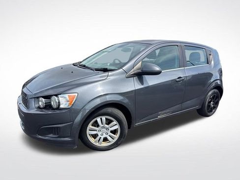 Used 2013 Chevrolet Sonic LT FWD image 8