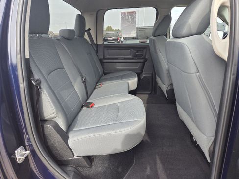 Used 2014 RAM 1500 Express image 35