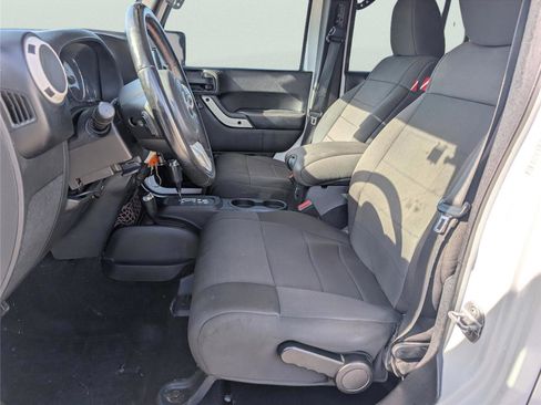 Used 2012 Jeep Wrangler Arctic image 12