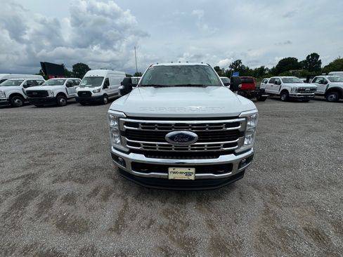 New 2025 Ford F350 XL w/ XL Chrome Package image 6