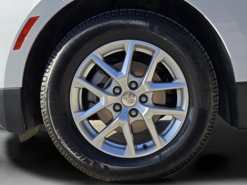 Used 2022 Chevrolet Equinox LT FWD image 31