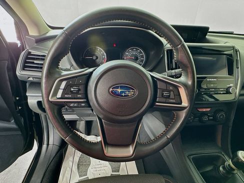 Used 2018 Subaru Crosstrek 2.0i Premium w/ Popular Package #2 AWD/4WD image 11