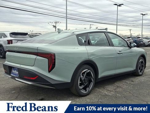 New 2025 Kia K4 EX image 4