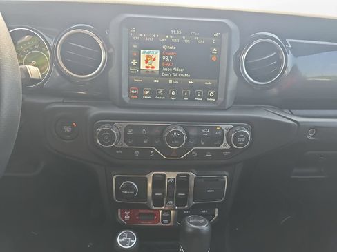 Used 2023 Jeep Wrangler Unlimited Rubicon 392 w/ Trailer Tow Package AWD/4WD image 19