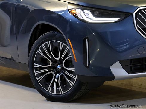 New 2026 BMW X3 xDrive30 w/ Premium Package image 3