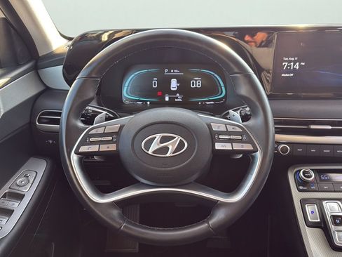 Used 2025 Hyundai Palisade SEL FWD image 14