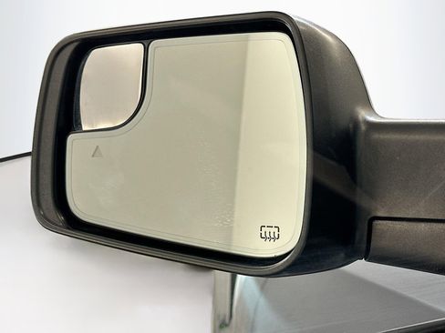 Used 2022 RAM 1500 Laramie image 16