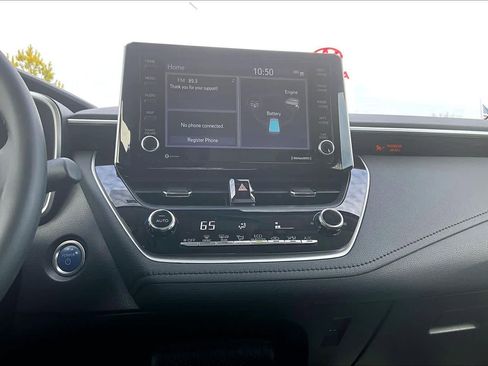 Used 2022 Toyota Corolla LE image 34