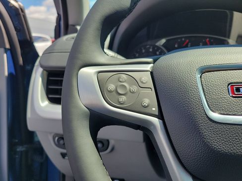 Used 2024 GMC Terrain SLT w/ Infotainment Package II AWD/4WD image 24