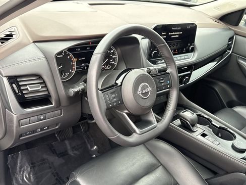 Used 2023 Nissan Rogue SL w/ SL Premium Package image 16