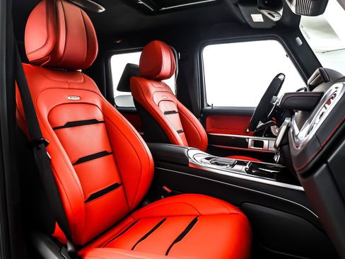 New 2026 Mercedes-Benz G 63 AMG 4MATIC image 7