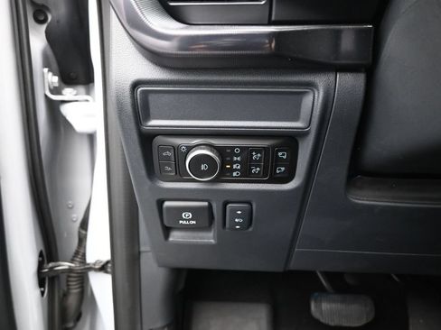Used 2025 Ford F150 Raptor w/ Equipment Group 803A Raptor R AWD/4WD image 13