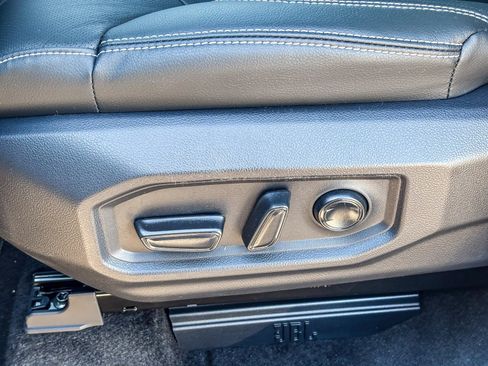 New 2026 Toyota Tundra Limited AWD/4WD image 23