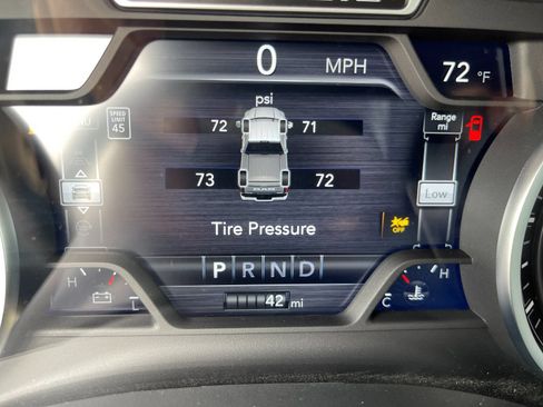 New 2026 RAM 2500 Big Horn AWD/4WD image 29