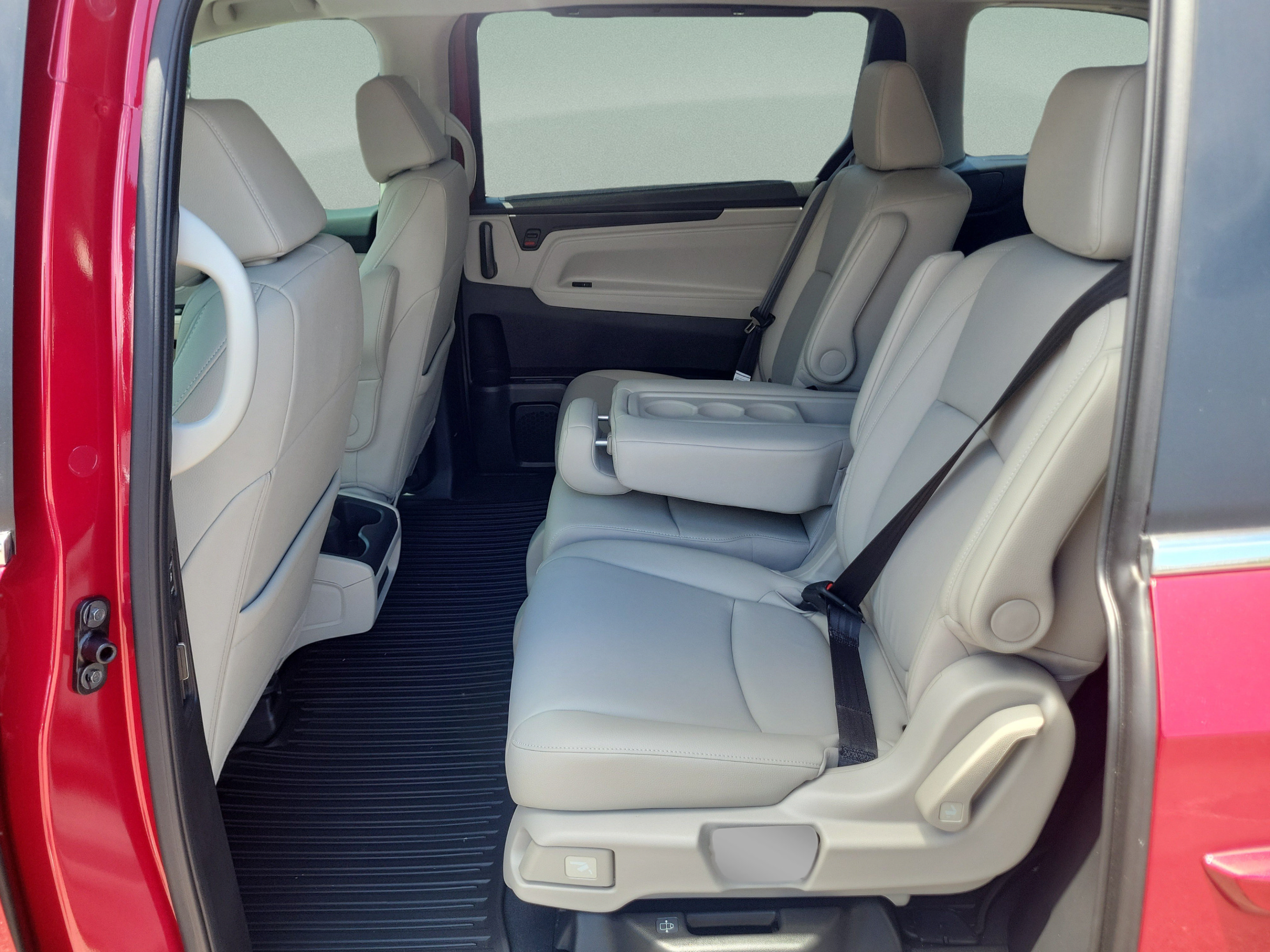 New 2026 Honda Odyssey EX-L image 9