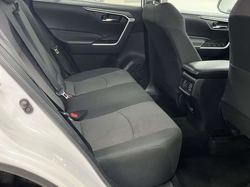 Used 2024 Toyota RAV4 XLE image 23