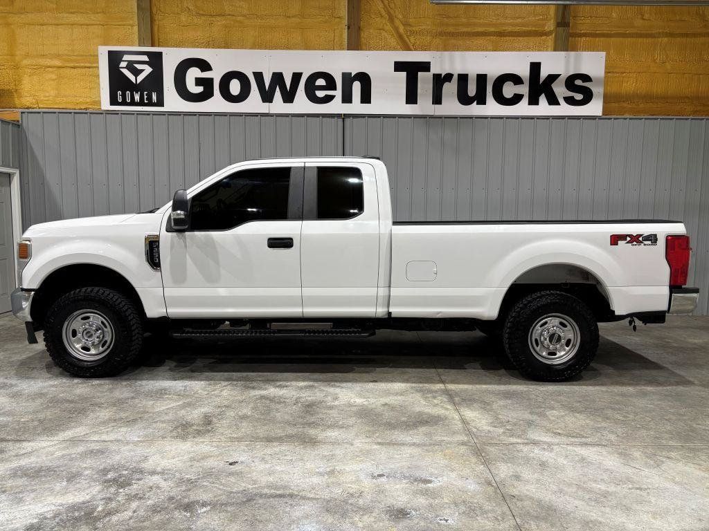 Used 2020 Ford F250 XL w/ Power Equipment Group AWD/4WD image 2