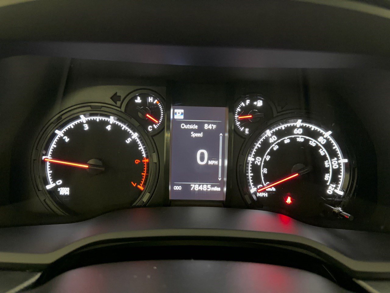 Used 2024 Toyota 4Runner SR5 Premium w/ Moonroof Package AWD/4WD image 26