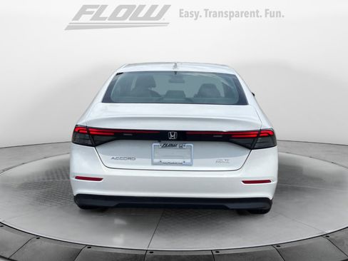 Used 2023 Honda Accord EX image 8