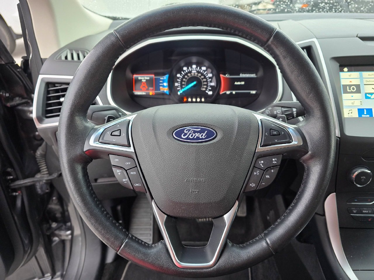 Used 2018 Ford Edge SEL w/ Equipment Group 201A FWD image 19