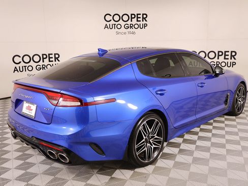 Used 2022 Kia Stinger GT1 RWD image 22