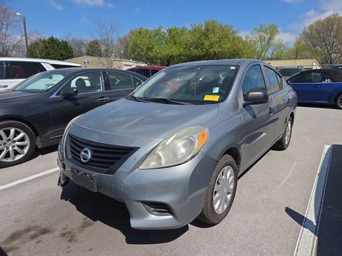 Used 2012 Nissan Versa S image 7