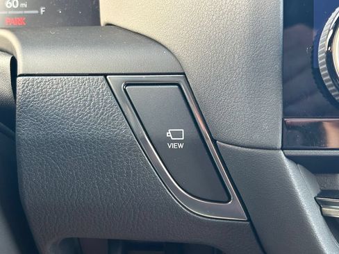 Used 2025 Lexus GX 550 AWD/4WD image 33