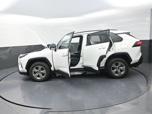 Used 2024 Toyota RAV4 XLE image 22