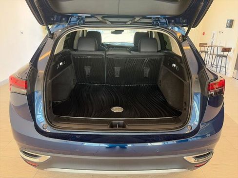 Used 2022 Buick Envision Preferred w/ Safety Package FWD image 9