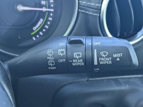 Used 2023 Jeep Wrangler Unlimited Sahara AWD/4WD image 28