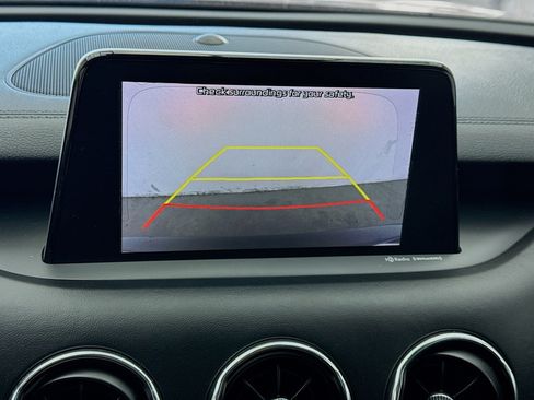 Used 2019 Kia Stinger Premium AWD/4WD image 10