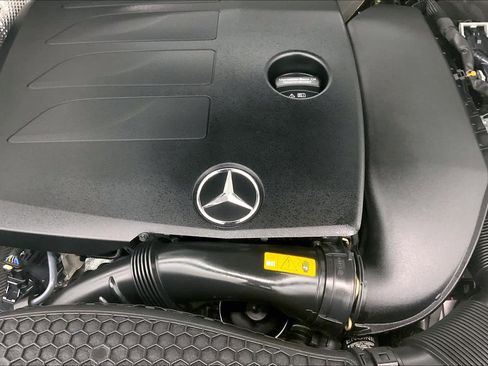 Certified 2022 Mercedes-Benz GLC 300 image 31