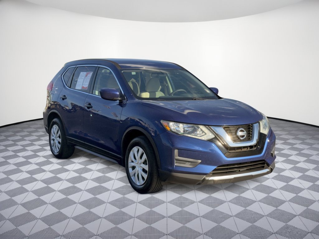 Used 2017 Nissan Rogue S FWD image 11