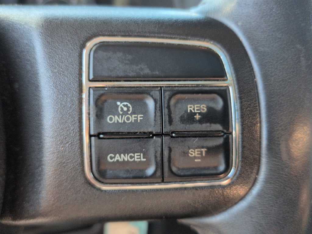 Used 2016 Jeep Patriot High Altitude AWD/4WD image 18