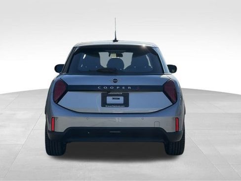 Certified 2025 MINI Cooper S image 5