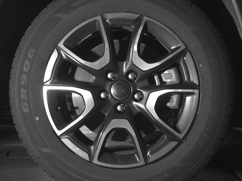 Used 2025 Jeep Compass Trailhawk image 13