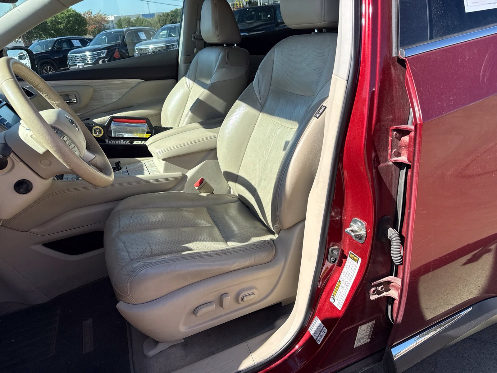 Used 2015 Nissan Murano Platinum w/ Platinum Technology Package FWD image 11