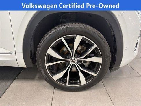 Certified 2024 Volkswagen Atlas SEL Premium R-Line image 14