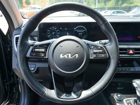 Used 2024 Kia Seltos S AWD/4WD image 13
