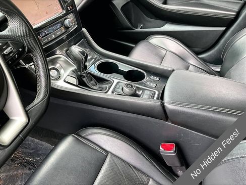Used 2019 Nissan Maxima 3.5 SV w/ Floor Mat Group FWD image 12