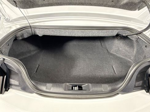 Used 2025 Ford Mustang Premium RWD image 39