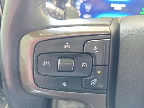 Used 2022 Chevrolet Silverado 1500 High Country w/ Technology Package image 43