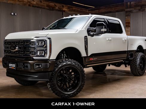 Used 2024 Ford F350 King Ranch image 5