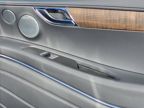 New 2026 Genesis GV80 2.5T Prestige image 13