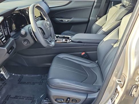 Used 2024 Lexus NX 350 F Sport image 11