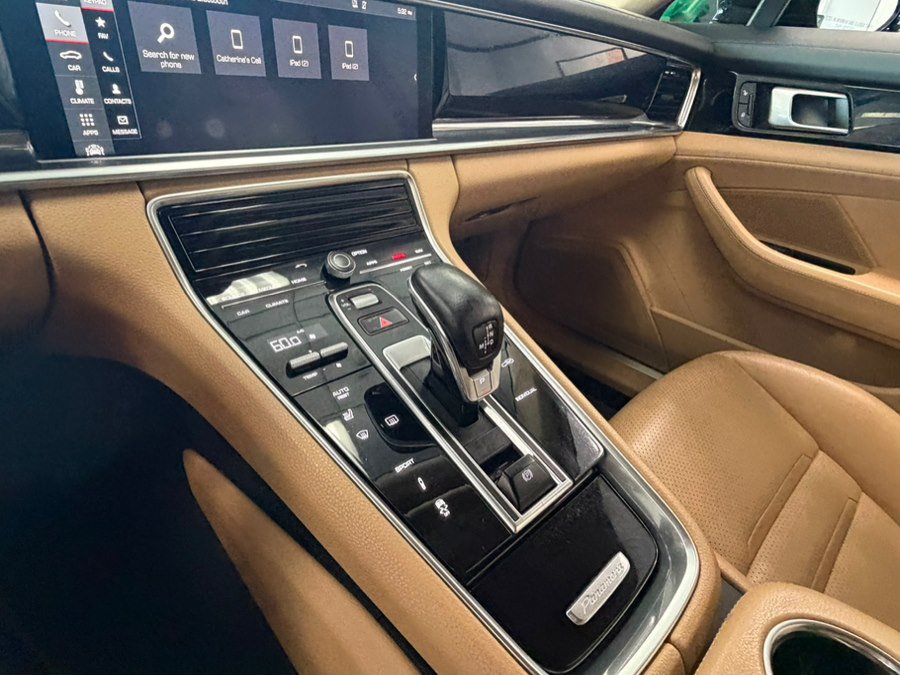 Used 2018 Porsche Panamera 4 AWD/4WD image 66