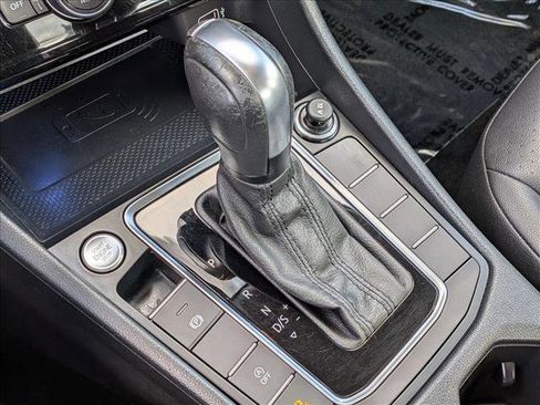 Used 2020 Volkswagen Jetta SEL image 12